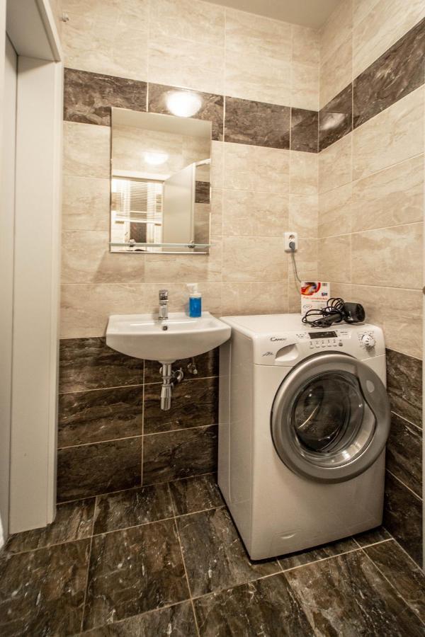 براغ Ruzova Apartment By Ruterra المظهر الخارجي الصورة